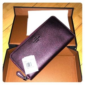 Coach accordion zip wallet, Metallic Berry color